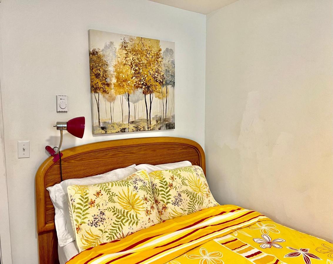 Micro Studio Apartment 10 Minutes Walk To University Of Washington 시애틀 외부 사진